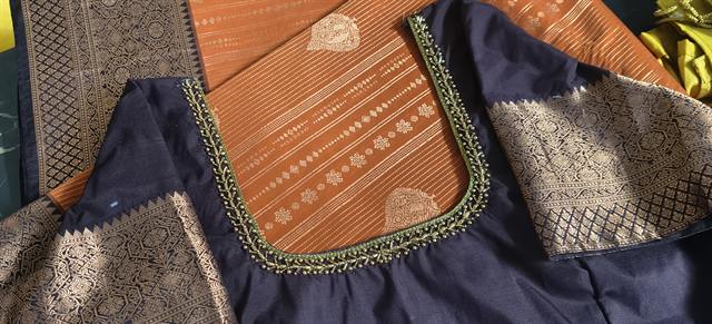 டிசைனர் பிளவுஸ் — Sanmi Creation